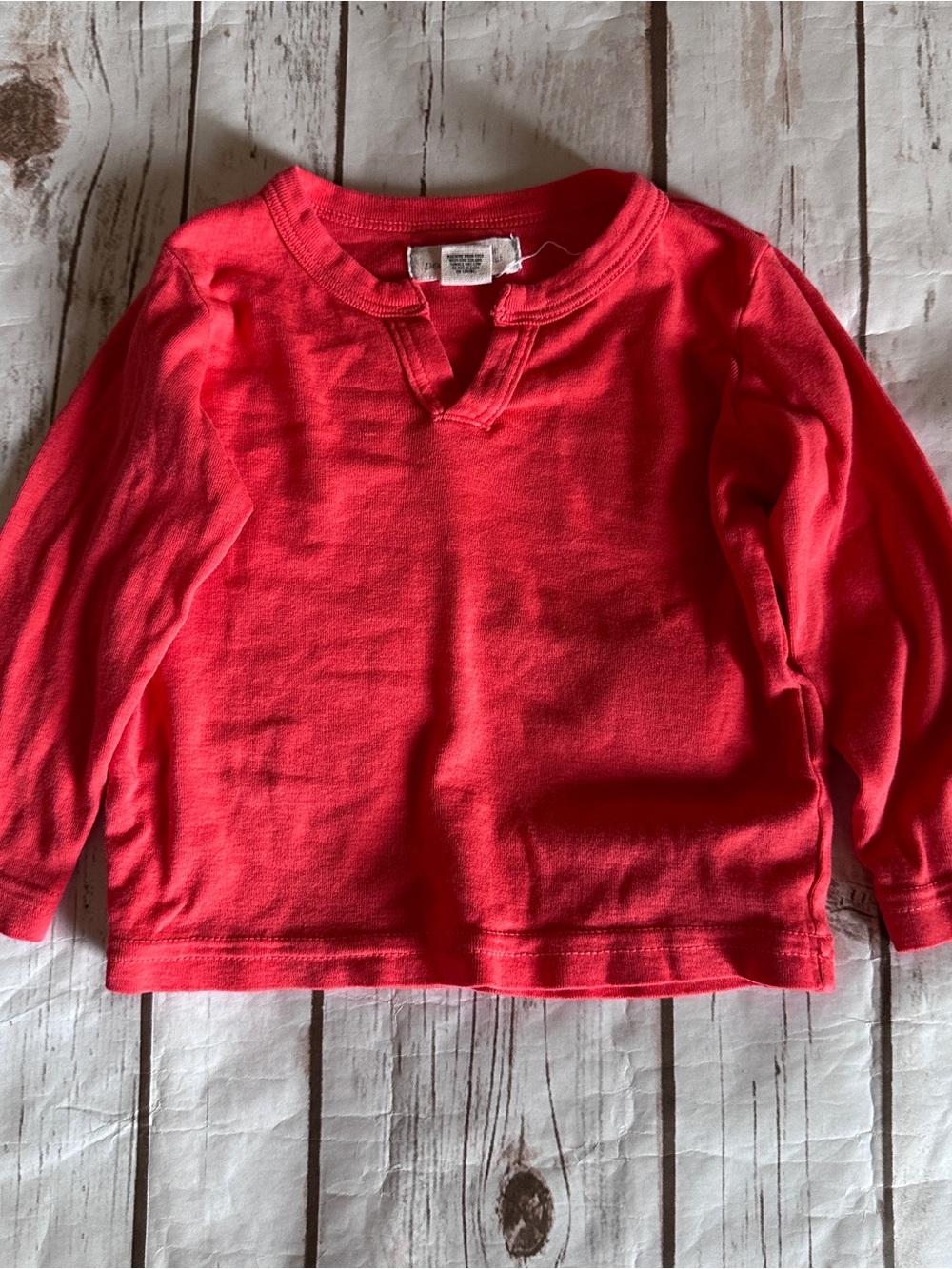 Peek coral long sleeve tee with a vguc 3/6